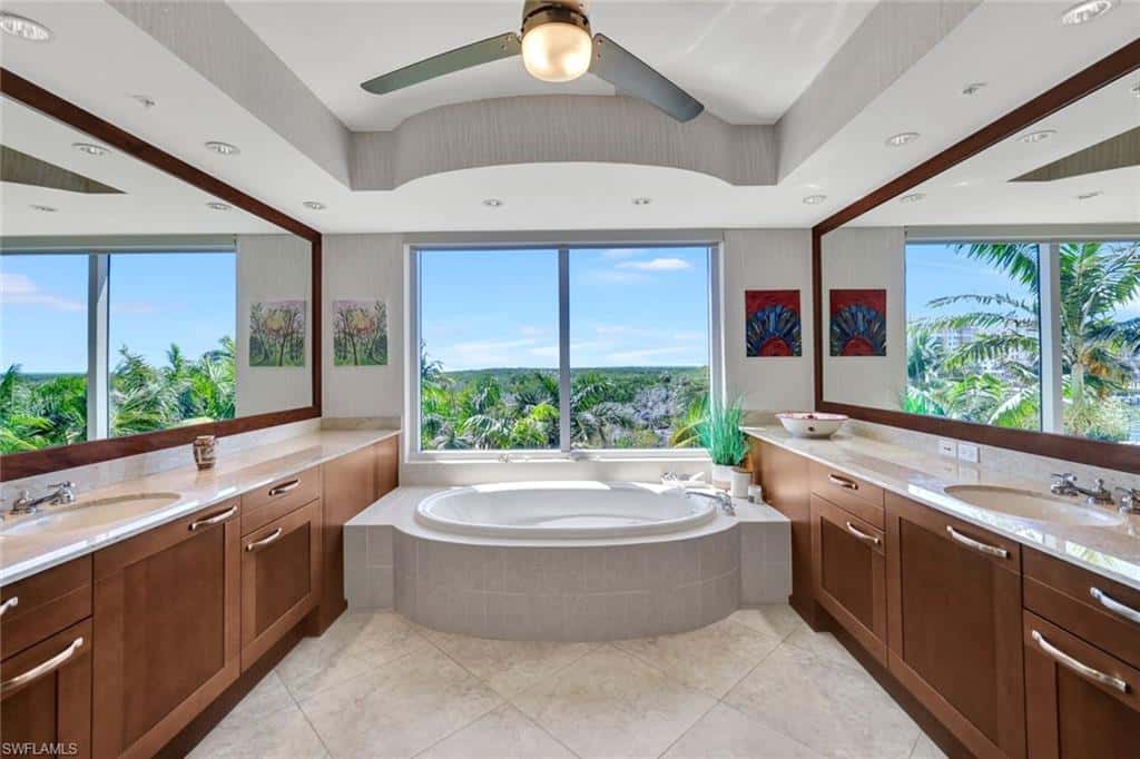 13675 Vanderbilt Dr #510, Naples, photo 17