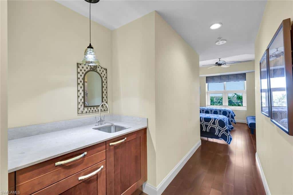 13675 Vanderbilt Dr #510, Naples, photo 20
