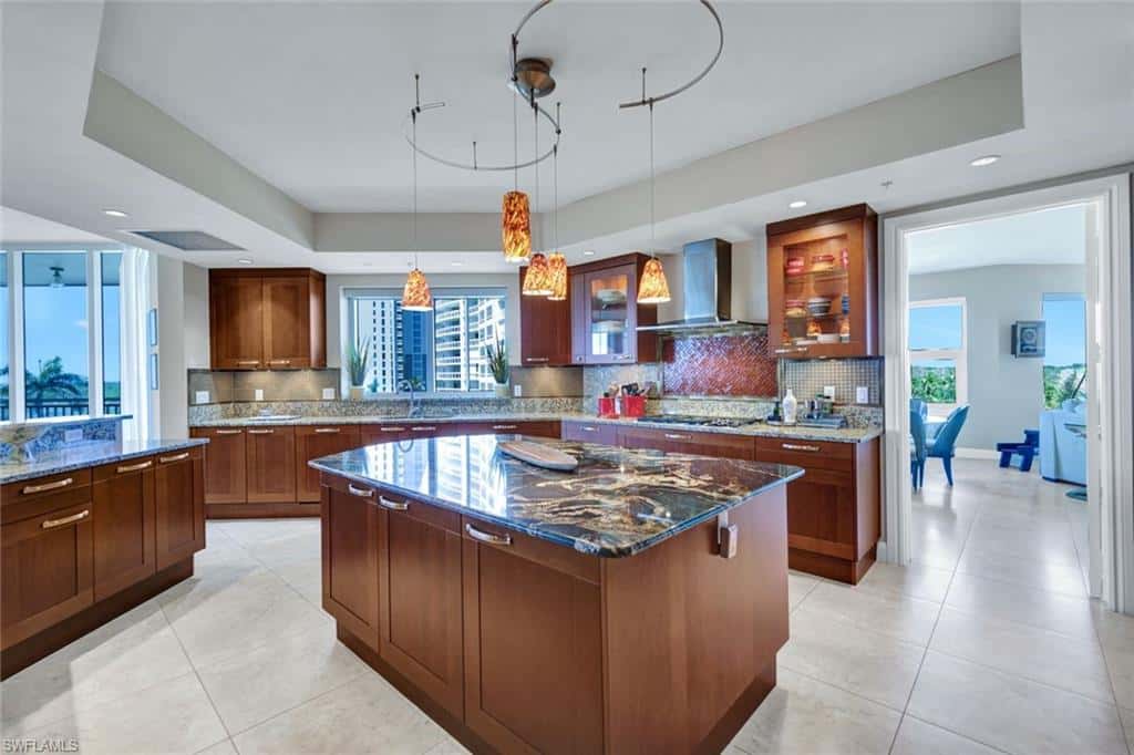 13675 Vanderbilt Dr #510, Naples, photo 10
