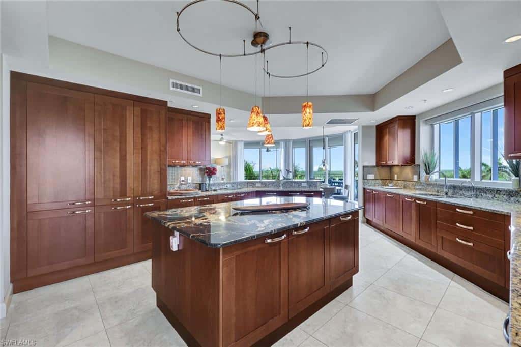 13675 Vanderbilt Dr #510, Naples, photo 11