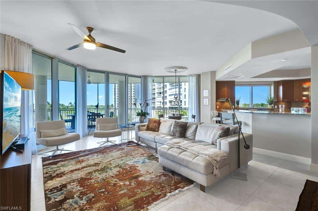 13675 Vanderbilt Dr #510, Naples, photo 4
