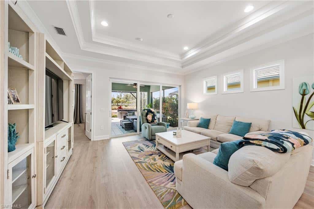 8785 Yucatan Ct, Naples, photo 7