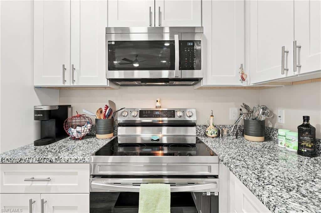 9342 Lake Abby Ln, Bonita Springs, photo 6