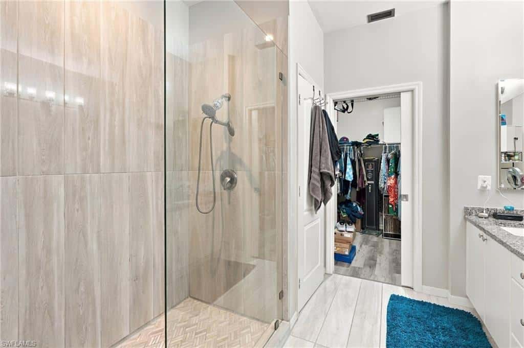 9342 Lake Abby Ln, Bonita Springs, photo 22