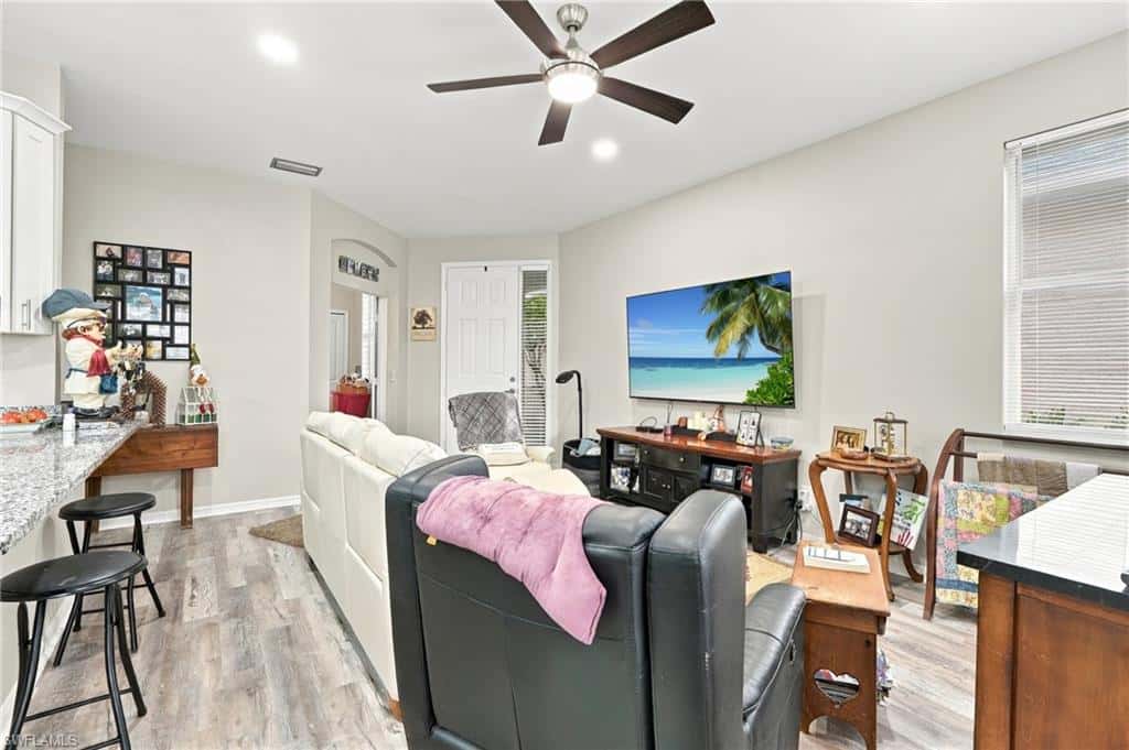 9342 Lake Abby Ln, Bonita Springs, photo 5