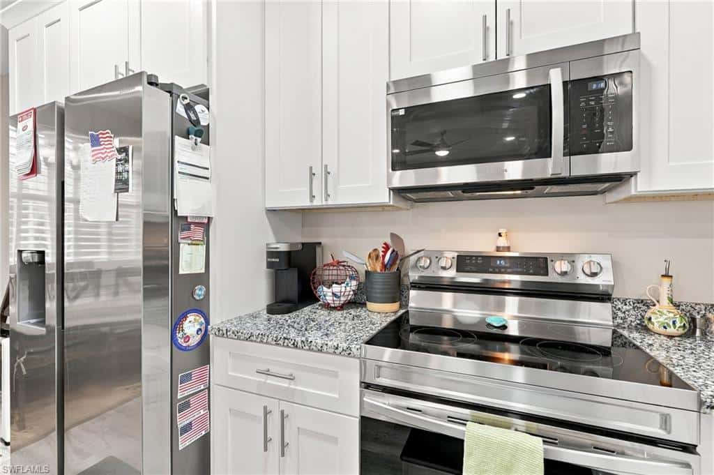 9342 Lake Abby Ln, Bonita Springs, photo 9