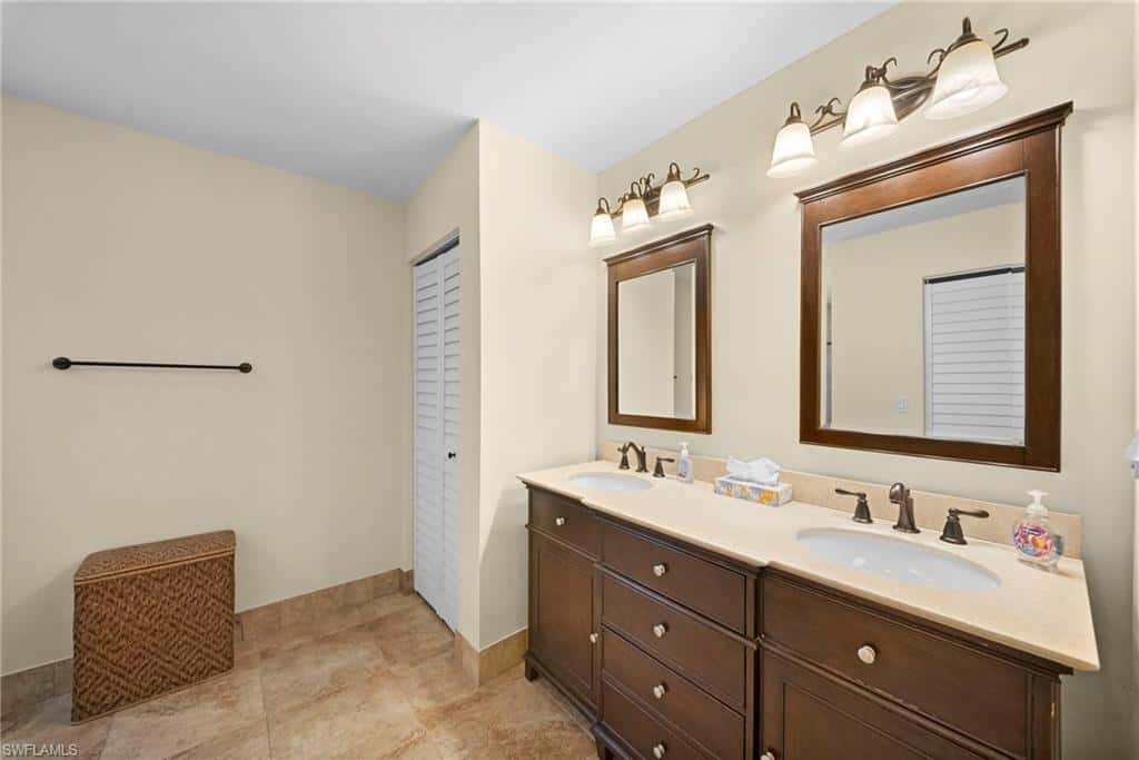 2171 Kings Lake Blvd, Naples, photo 18