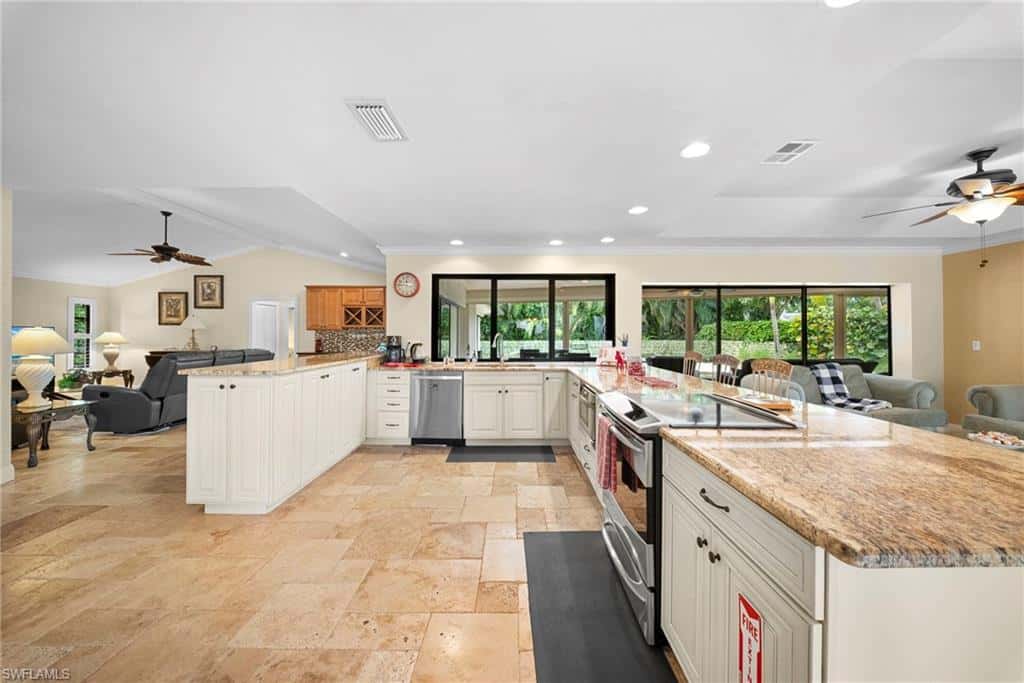 2171 Kings Lake Blvd, Naples, photo 8