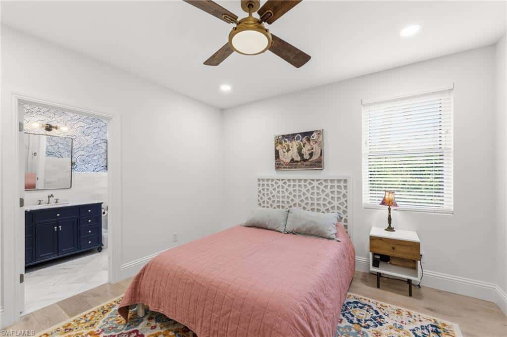 9235 The Ln, Naples, photo 28
