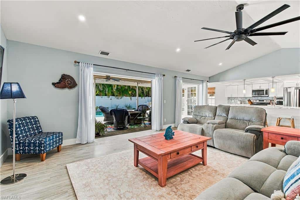 1310 19th Ln, Cape Coral, photo 17
