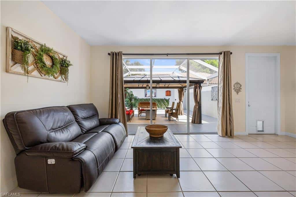 3478 Bravada Way, Naples, photo 8