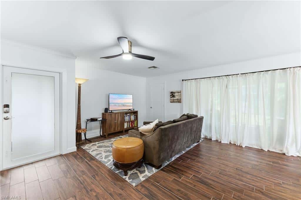 220 Lanchester Ct #32, Naples, photo 7