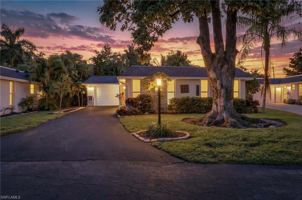 220 Lanchester Ct #32, Naples, photo 4