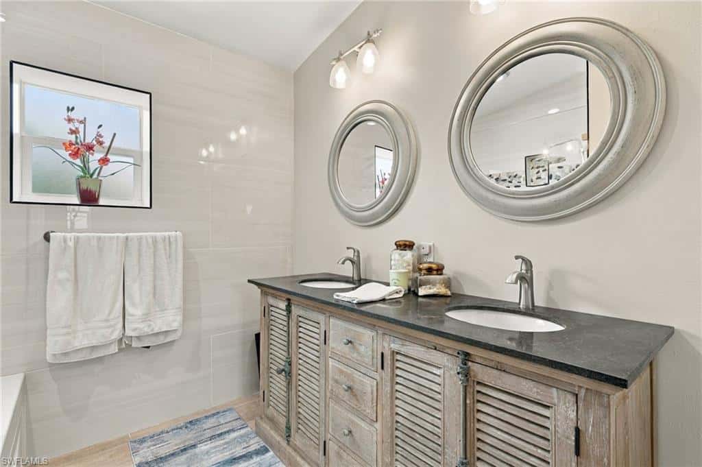 7263 Hibiscus Ave, Bokeelia, photo 17