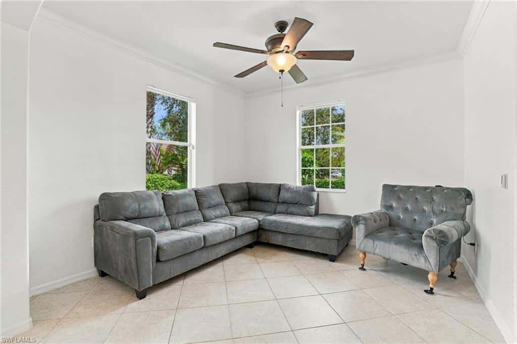 2446 Heydon Cir, Naples, photo 6