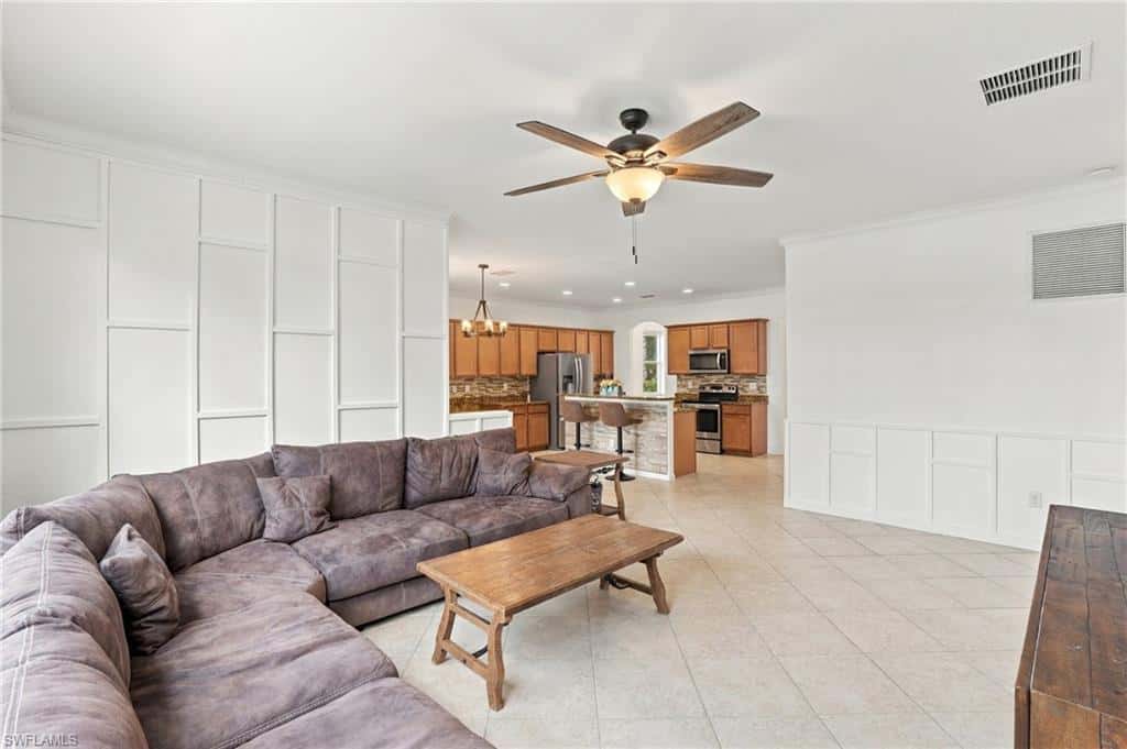 2446 Heydon Cir, Naples, photo 12