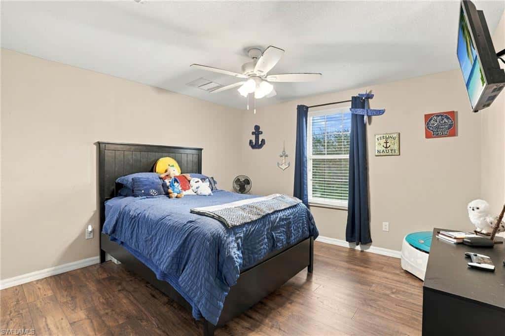 2446 Heydon Cir, Naples, photo 32