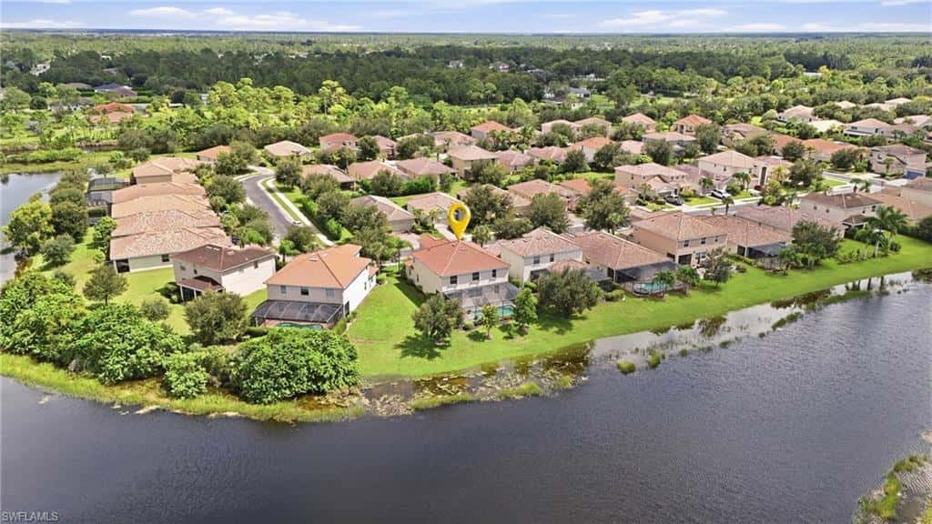 2446 Heydon Cir, Naples, photo 49