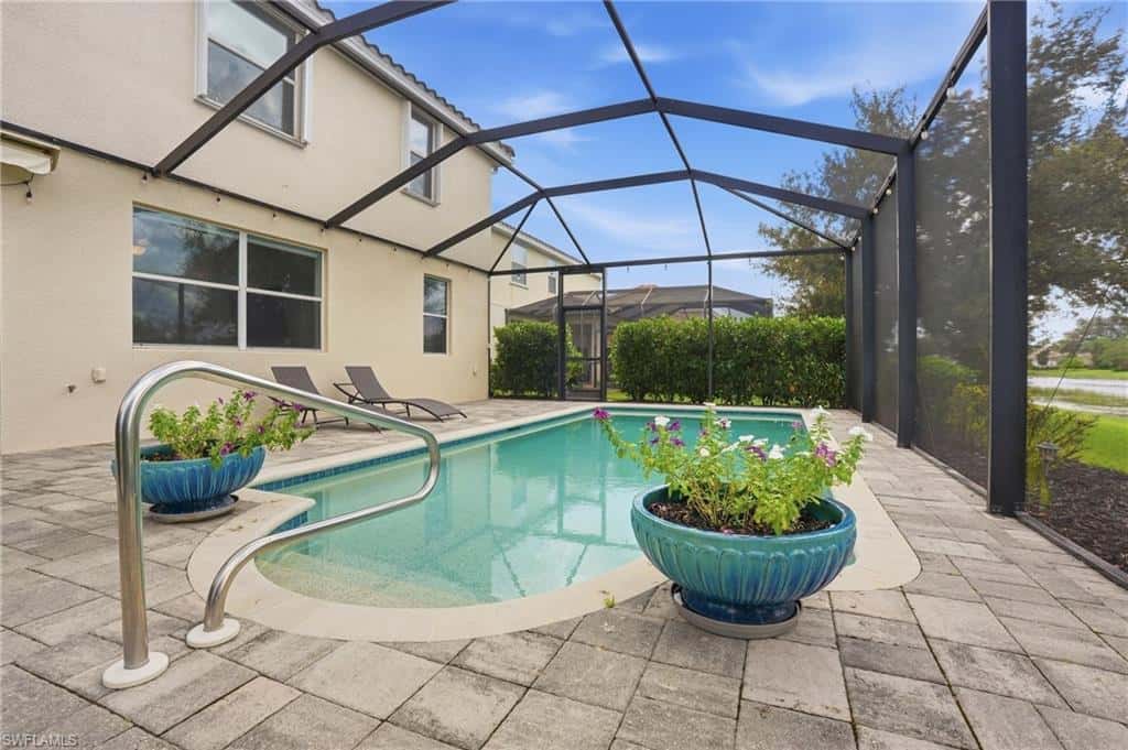 2446 Heydon Cir, Naples, photo 45