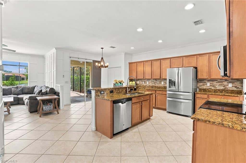 2446 Heydon Cir, Naples, photo 15