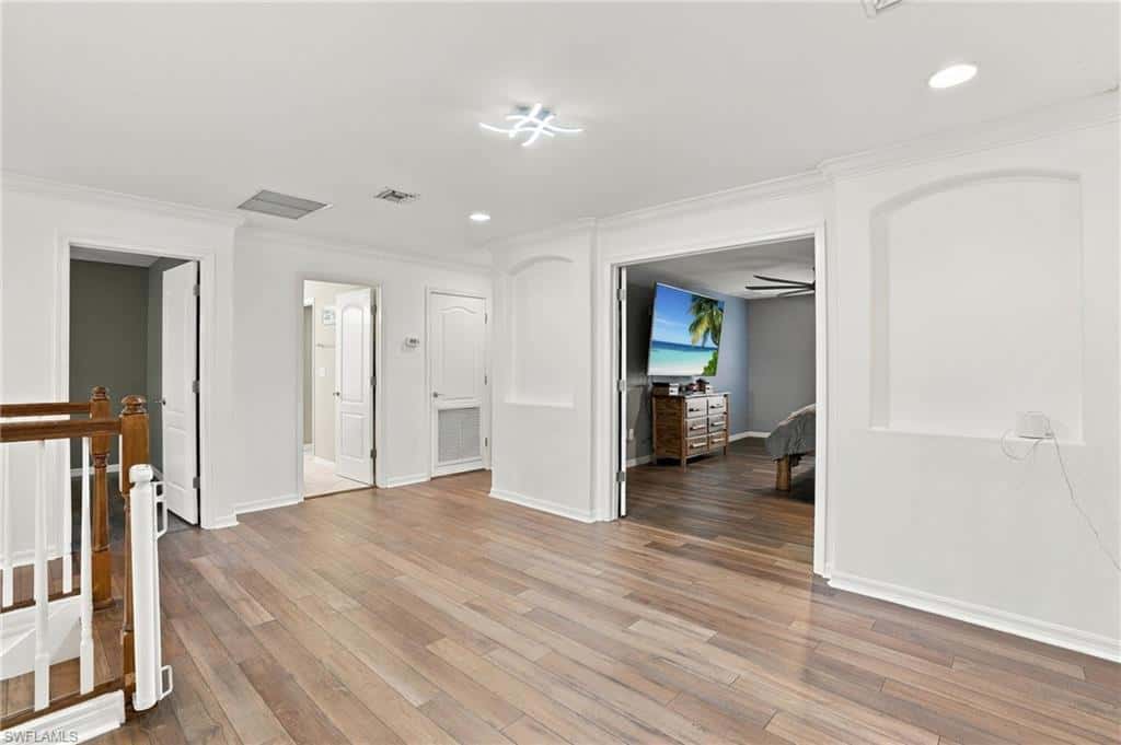 2446 Heydon Cir, Naples, photo 19