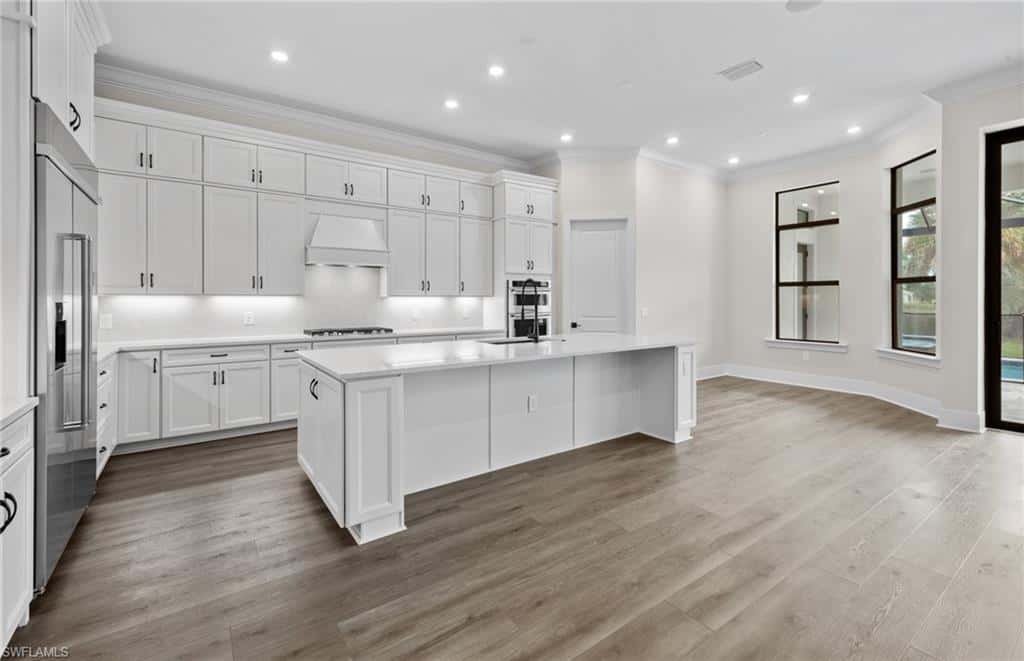 2004 Don Benito Way, Naples, photo 24