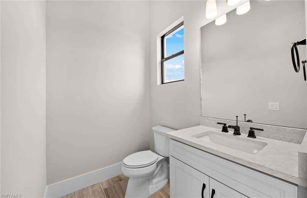 2004 Don Benito Way, Naples, photo 44