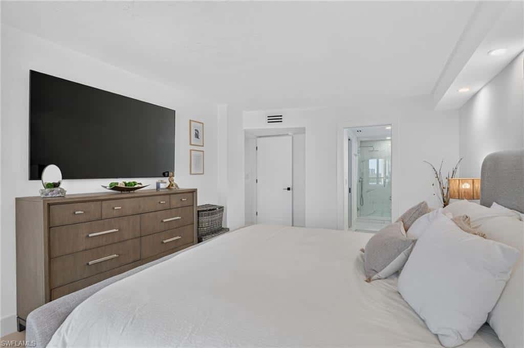 11 Bluebill Ave #606, Naples, photo 27