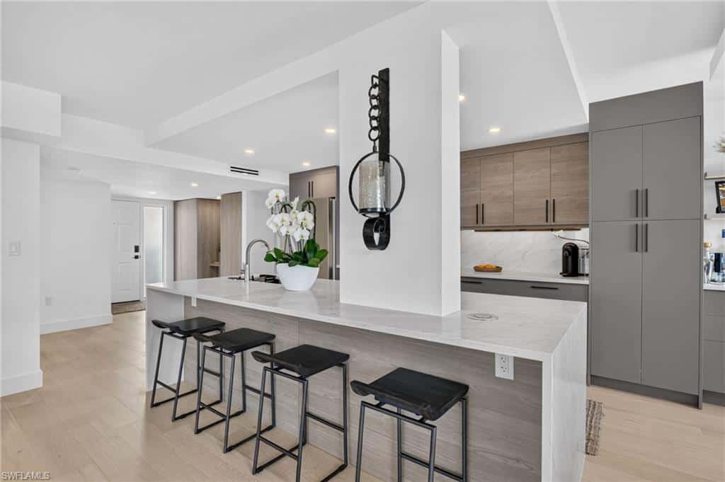 11 Bluebill Ave #606, Naples, photo 6