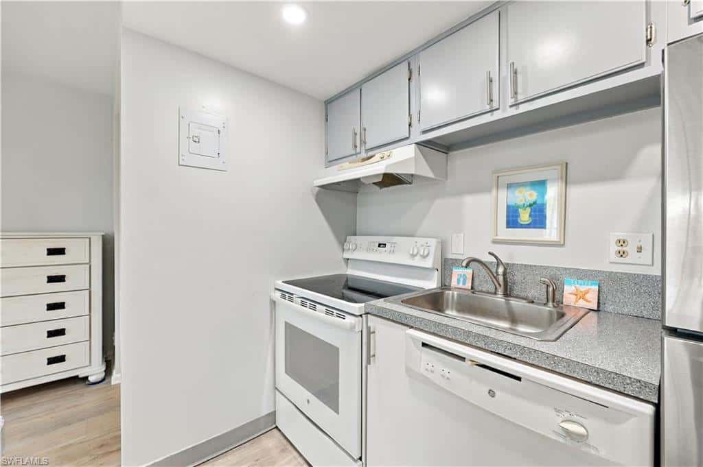 3 Bluebill Ave #205, Naples, photo 20