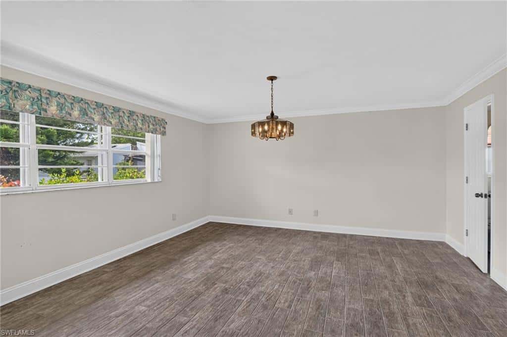 450 Huntington Dr, Naples, photo 9