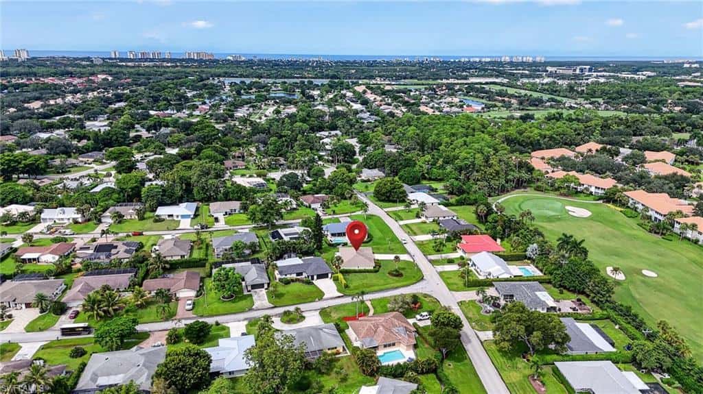450 Huntington Dr, Naples, photo 31