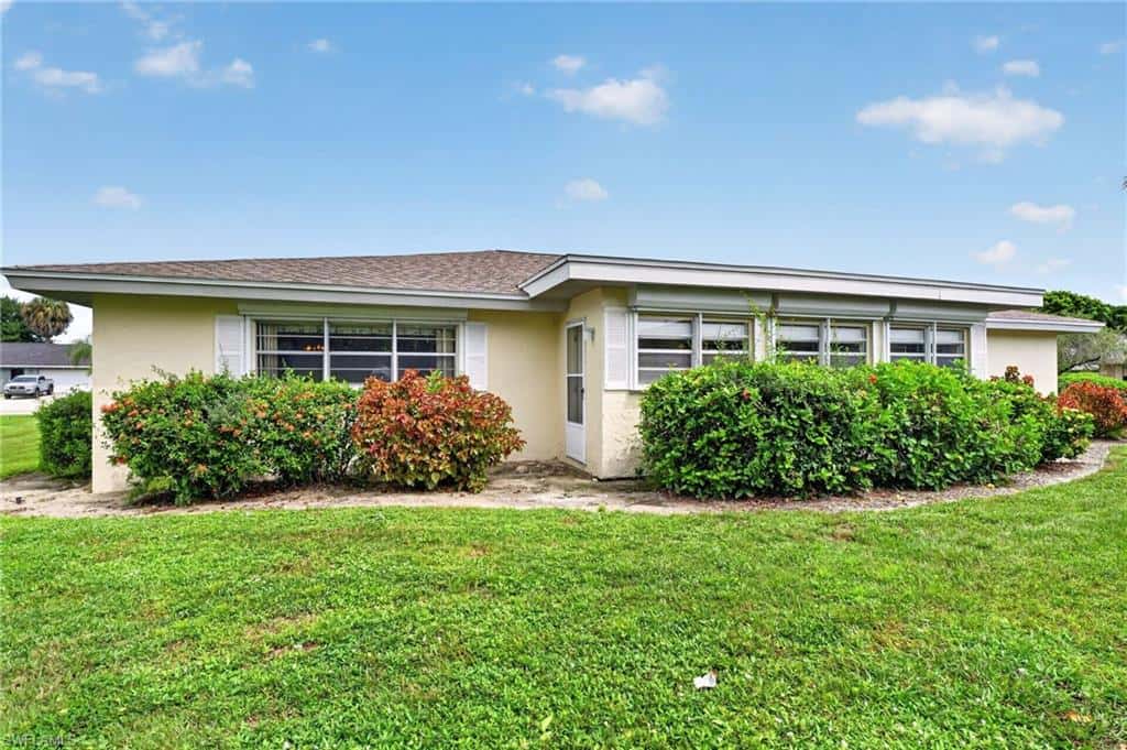 450 Huntington Dr, Naples, photo 25