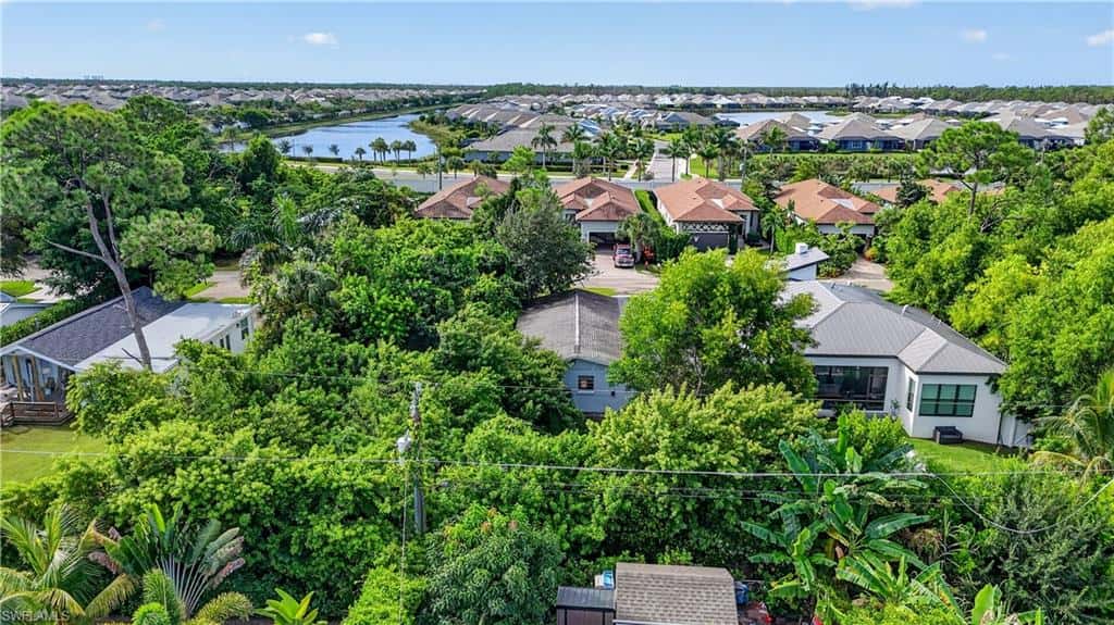 3177 Woodside Ave, Naples, photo 47