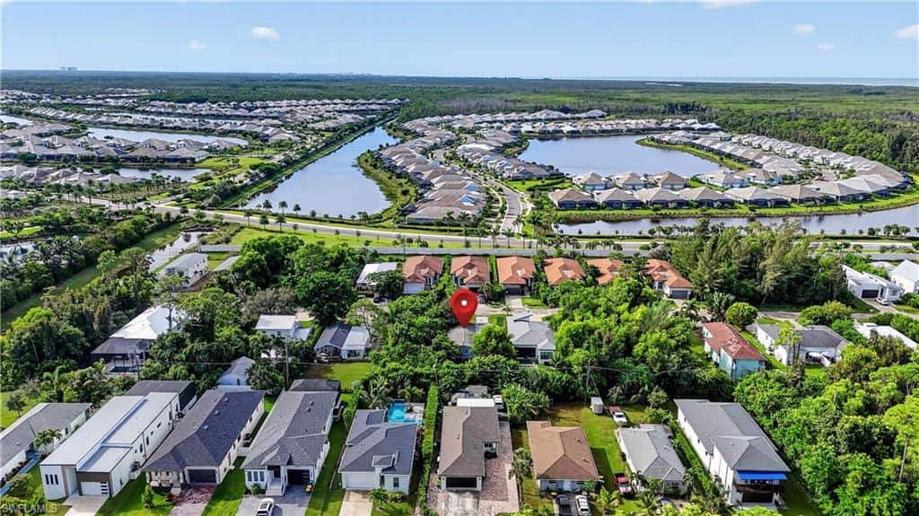 3177 Woodside Ave, Naples, photo 43