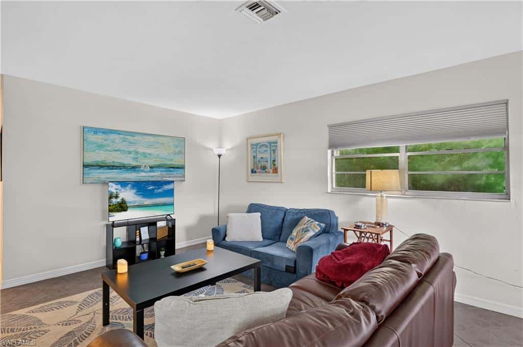3177 Woodside Ave, Naples, photo 7