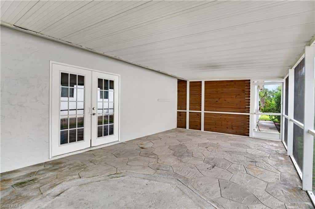 3177 Woodside Ave, Naples, photo 33