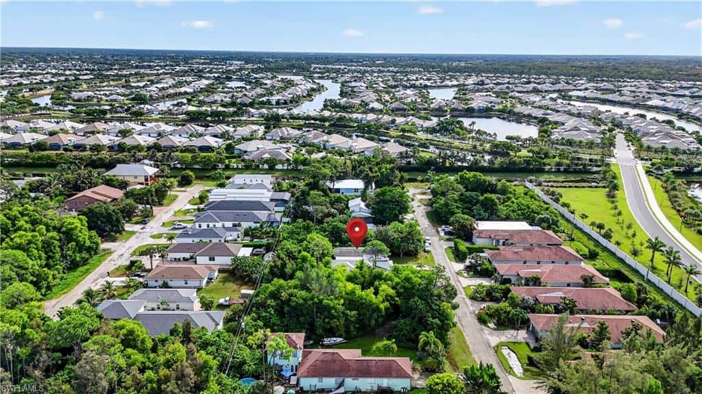 3177 Woodside Ave, Naples, photo 45