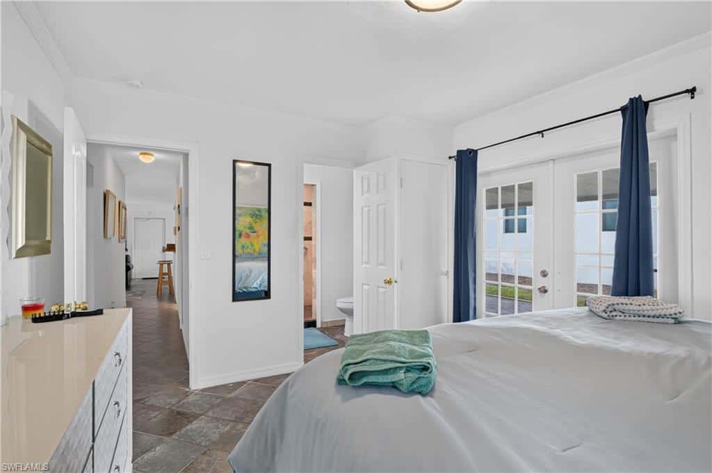 3177 Woodside Ave, Naples, photo 21