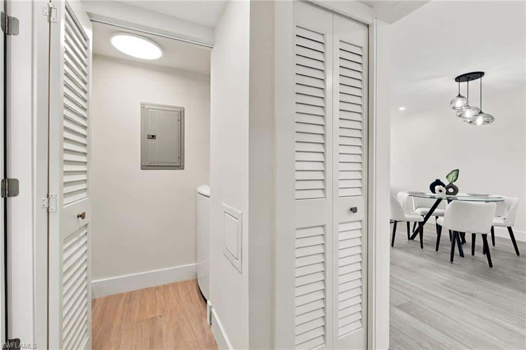 13 High Point Cir #206, Naples, photo 31
