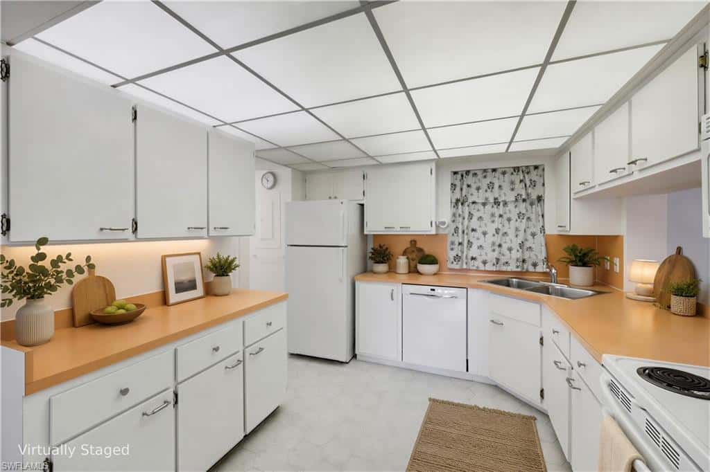848 Collier Ct #304, Marco Island, photo 5