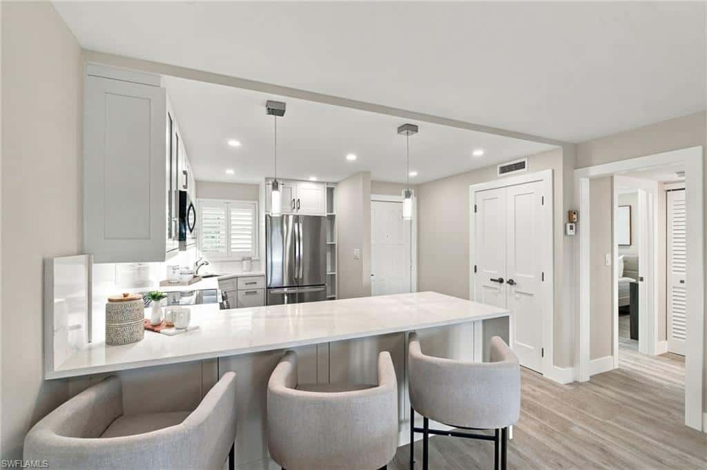 29 High Point Cir #204, Naples, photo 17