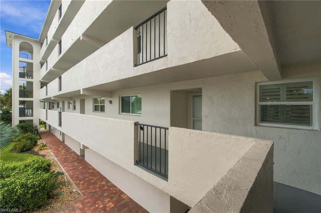 29 High Point Cir #204, Naples, photo 38