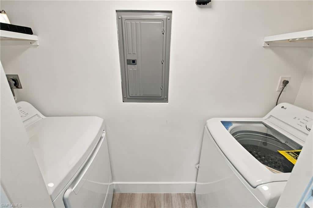 29 High Point Cir #204, Naples, photo 33