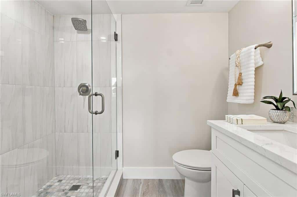 29 High Point Cir #204, Naples, photo 15