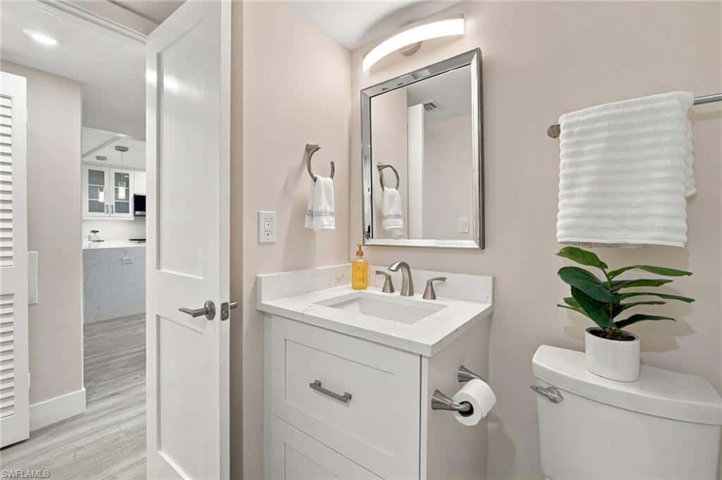29 High Point Cir #204, Naples, photo 21