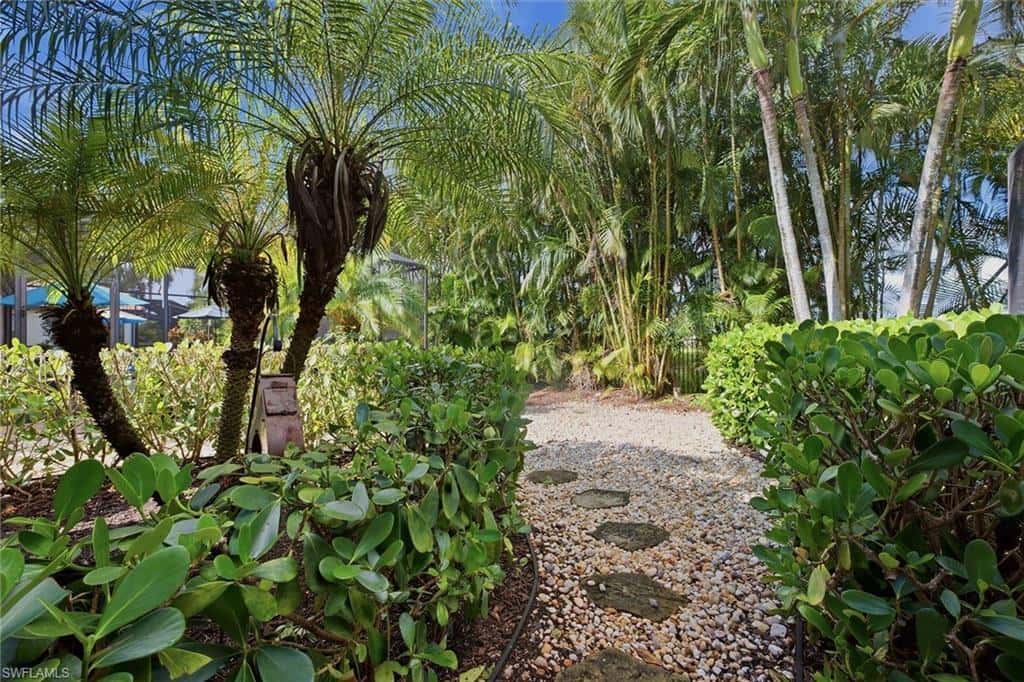21750 Arenga Ln, Estero, photo 38