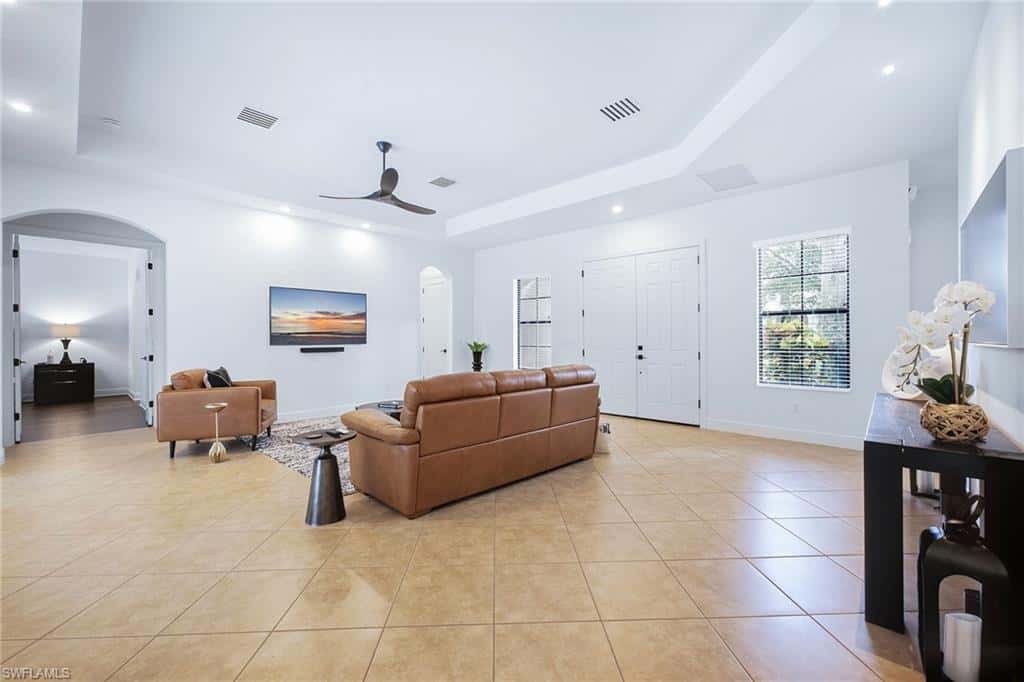 21750 Arenga Ln, Estero, photo 8