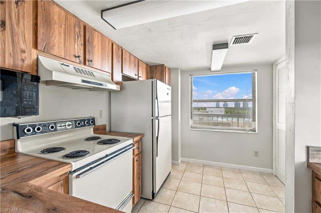 26300 Hickory Blvd #506, Bonita Springs, photo 11