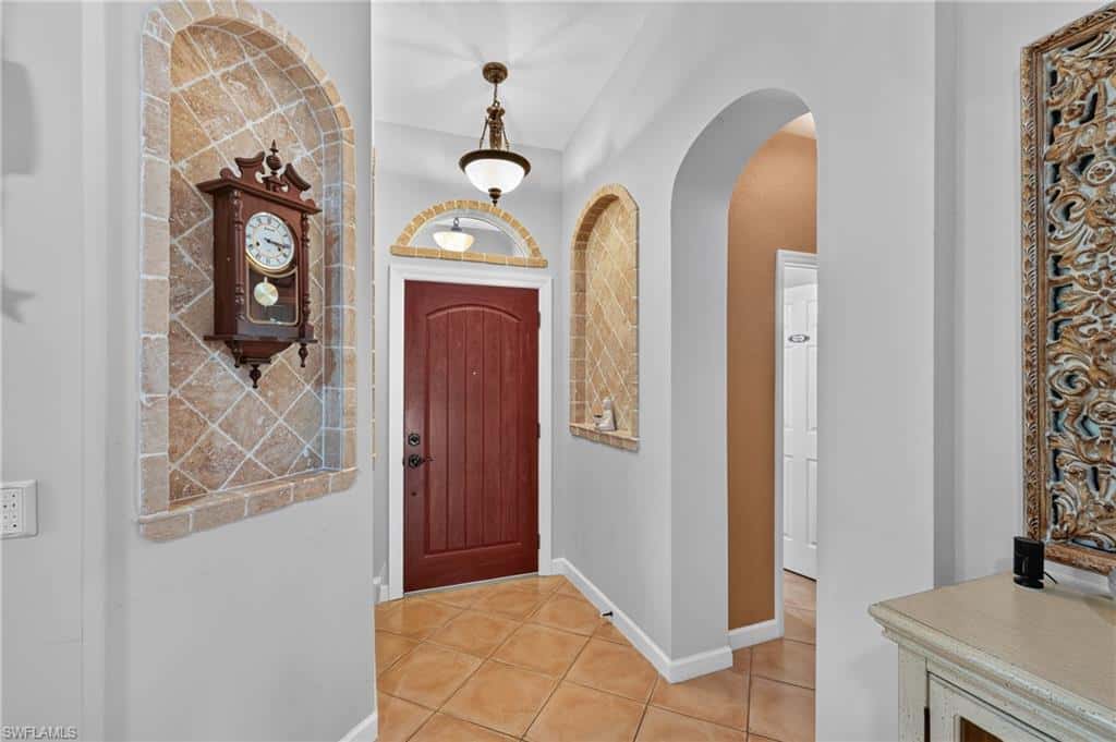 11180 La Coruna Ln, Bonita Springs, photo 6